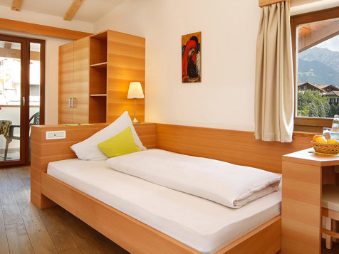 Single room image 1