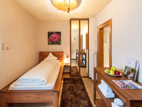 Single room image 1