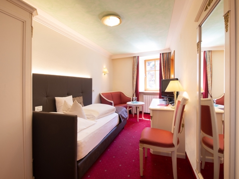 Single Room image 1