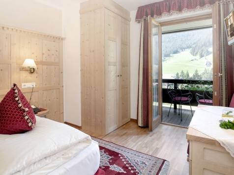 Single room image 2