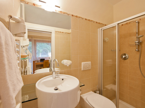 Single room image 2