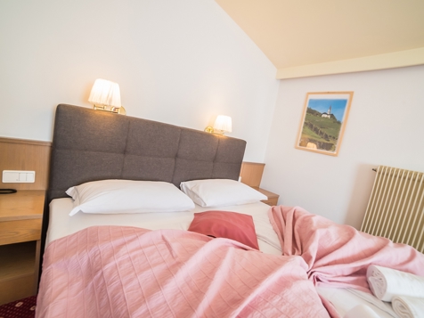 Single room image 2