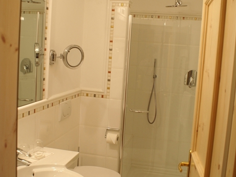 single room image 2