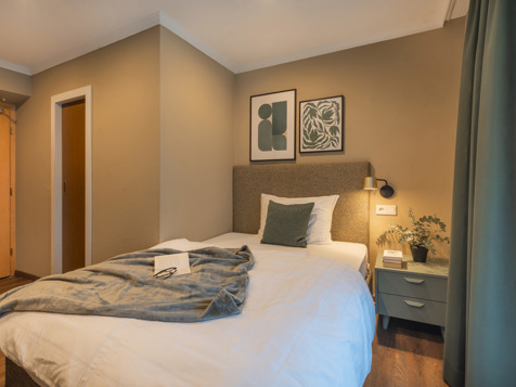 SINGLE ROOM image 2