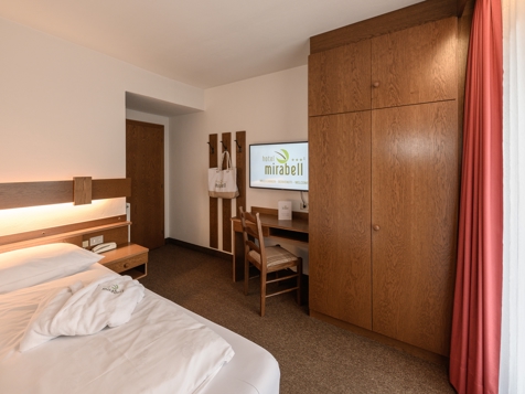 Single room image 2