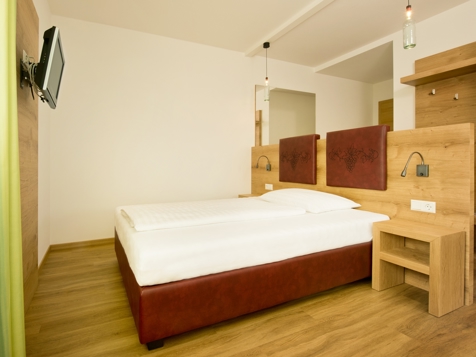 Single room image 2
