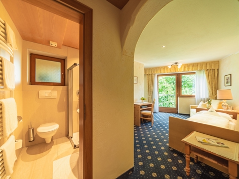 Single room image 3