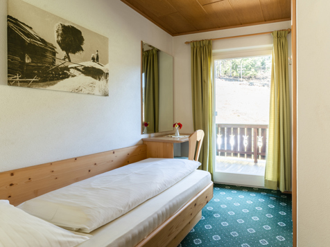 Single room image 3
