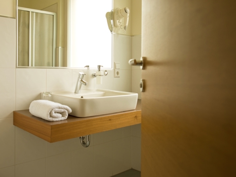 Single room image 5