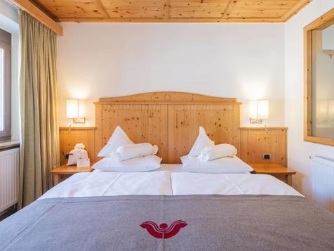 Sonn Suite 206 image 6