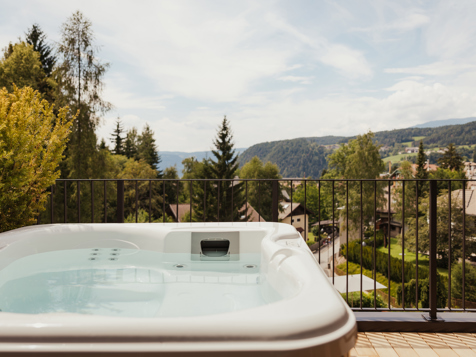 SPA Lodge image 6