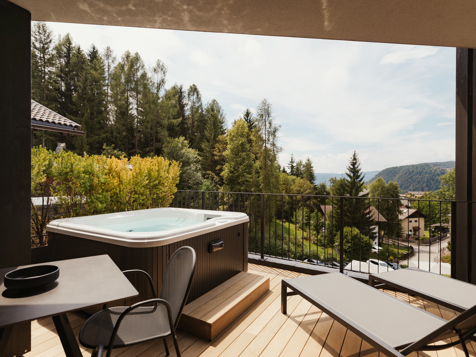 SPA Lodge image 8