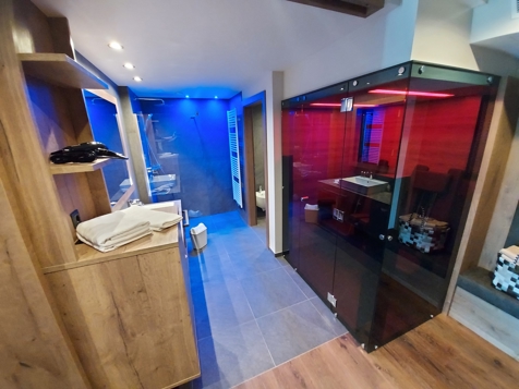 Spa Suite image 5