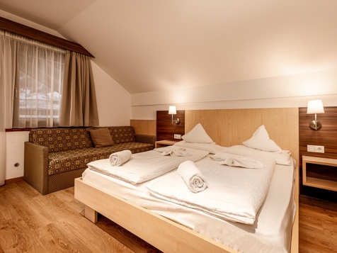 Standard Doppelzimmer mit Balkon image 3
