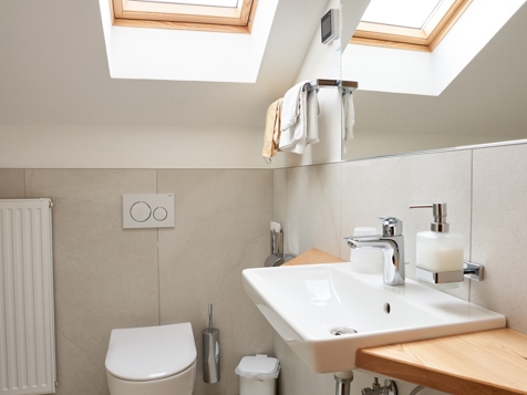 Standard double room image 5