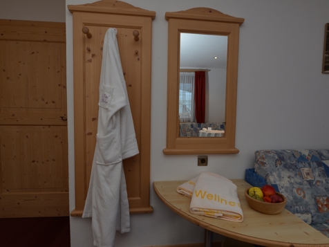 Standard double rooms with balcony (17m²) image 5