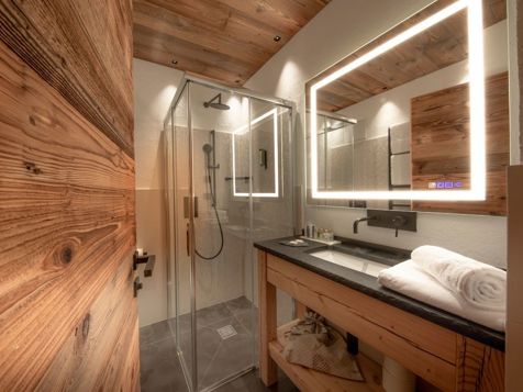 Standard Room image 3