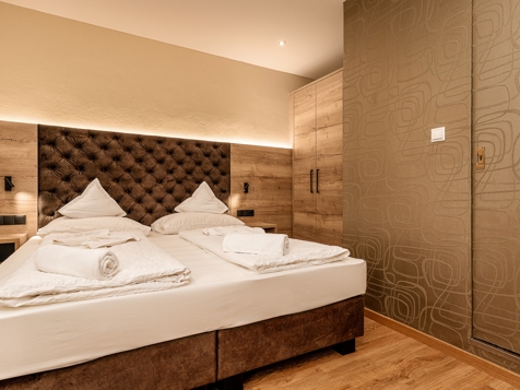 Standard triple room without balcony image 3