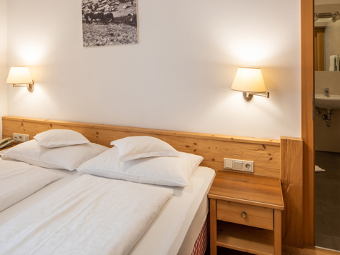 Standardzimmer image 7