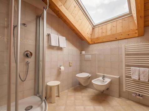 Suite image 3