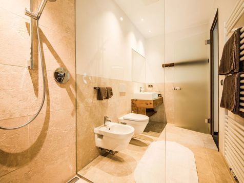 Suite De Luxe/Panorama Penthousesuite Kirchsteiger image 11