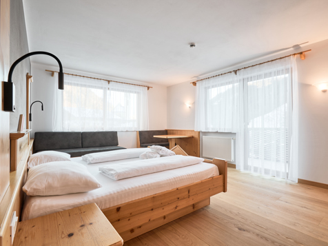 Suite image 12