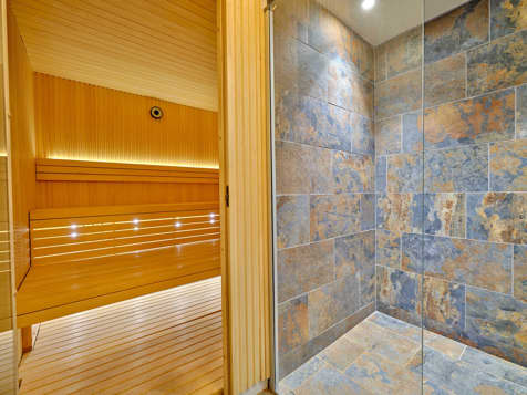 SUITE-9