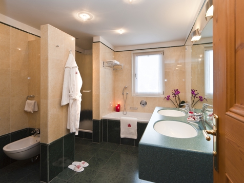 Suite image 3