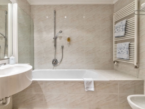 Suite image 4