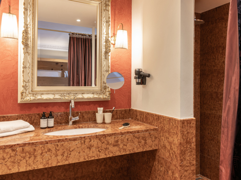 Suite Fameli Elegance image 8