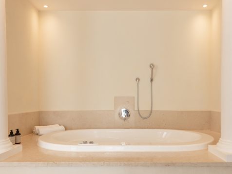 Suite Fameli Lifestyle image 16