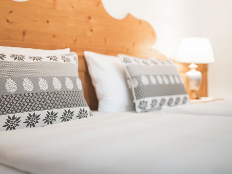 SUITE GUSTAV image 10