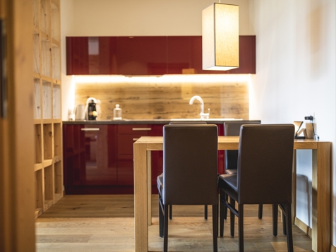 Suite in residence image 5