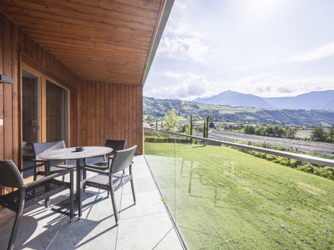 Suite in residence image 7
