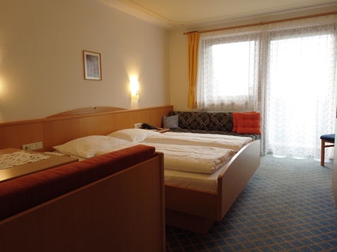 Suite incluso colazione a buffet image 1