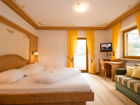 Suite Issinger See image 1