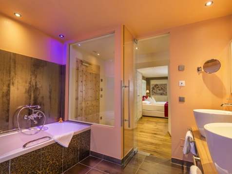 Suite Melodia d'Amore image 4