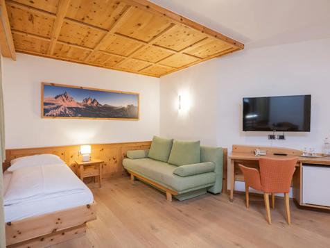 Suite Sole 206 image 3