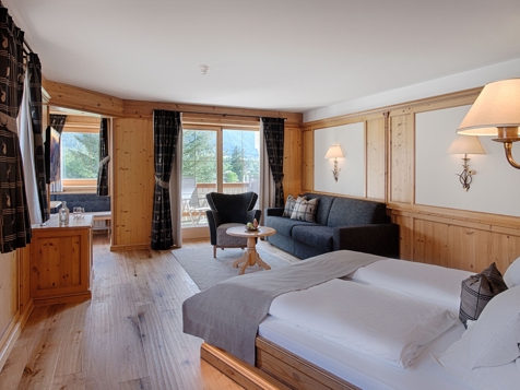 Suite Tower-1