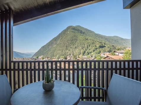 SUITE VALLEDORIA WITH INFRARED STEAM SAUNA image 10