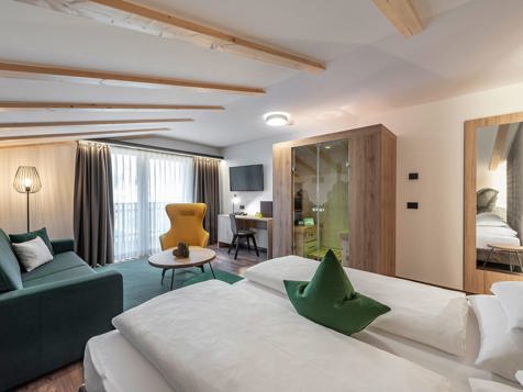 SUITE VALLEDORIA WITH INFRARED STEAM SAUNA image 3