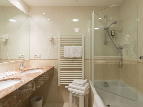 Suite Zwölfer image 5