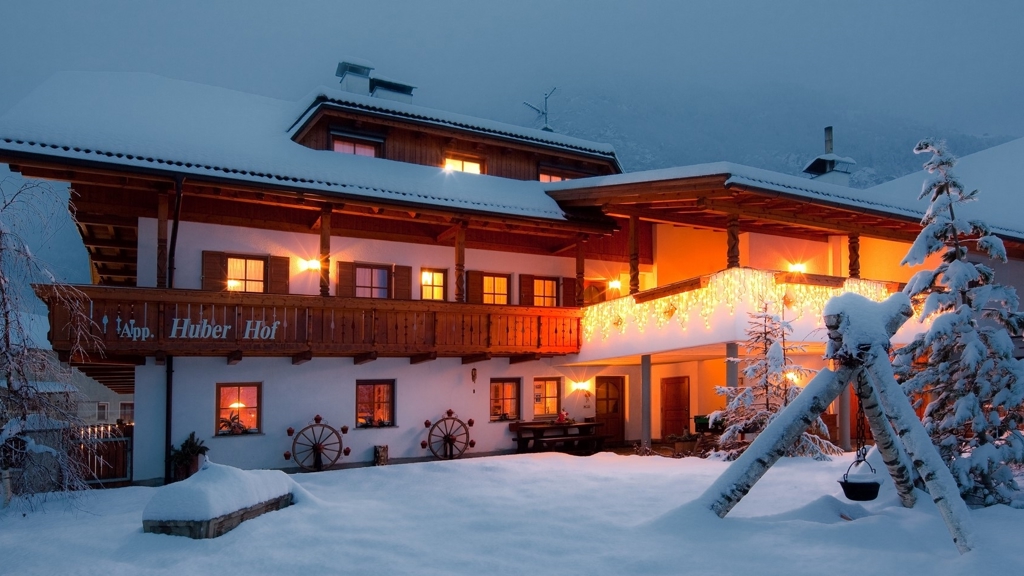 Appartements Huberhof - Apartment / Residence in Mühlen in Taufers in Tauferer Ahrntal / Tyrol du Sud