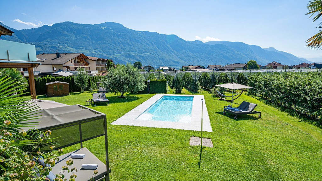 Ferienwohnungen Kreuzwegerhof - Ferienwohnung / Residence in Lana in Meran und Umgebung / Südtirol