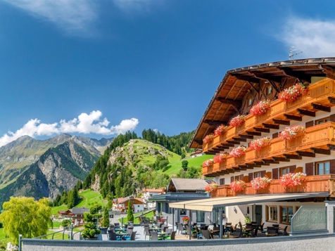 Hotel Kronhof - Moos in Passeier im Passeiertal