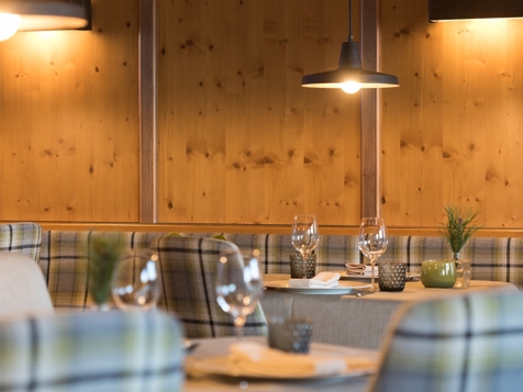 Lärchenhof - HOTEL DER BERGE - Meransen in Eisacktal