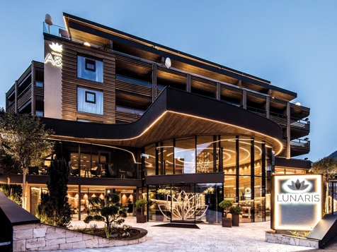 AMONTI & LUNARIS Wellnessresort - Steinhaus im Tauferer Ahrntal