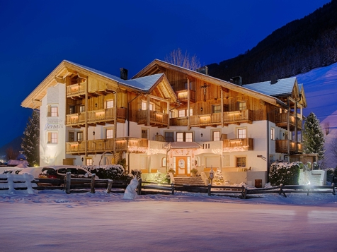 Löfflerblick Apartments & Wellness - Steinhaus in Tauferer Ahrntal