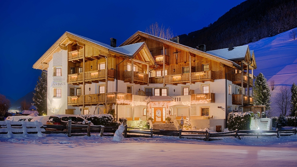 Löfflerblick Apartments & Wellness - Ferienwohnung / Residence in Steinhaus im Tauferer Ahrntal / Südtirol