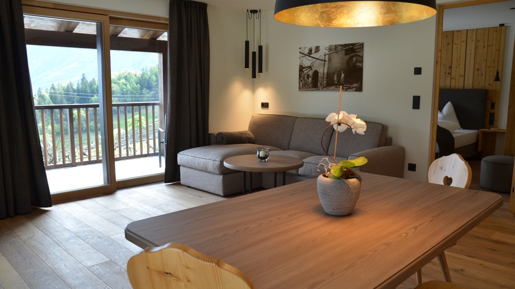 Mayer Hof - Appartamenti / Residence a Caines in Val Passiria / Alto Adige